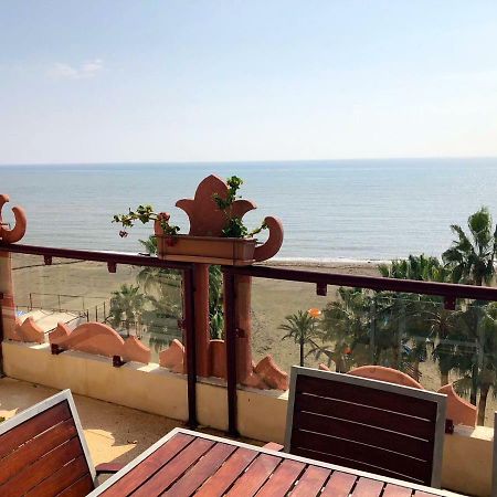 Atico-Duplex Primera Linea De Playa En El Centro De Estepona Kültér fotó